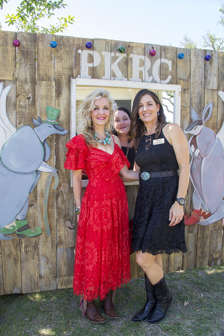 Celebrate Oz gala benefits Peaceable Kingdom - Tex Appeal ...